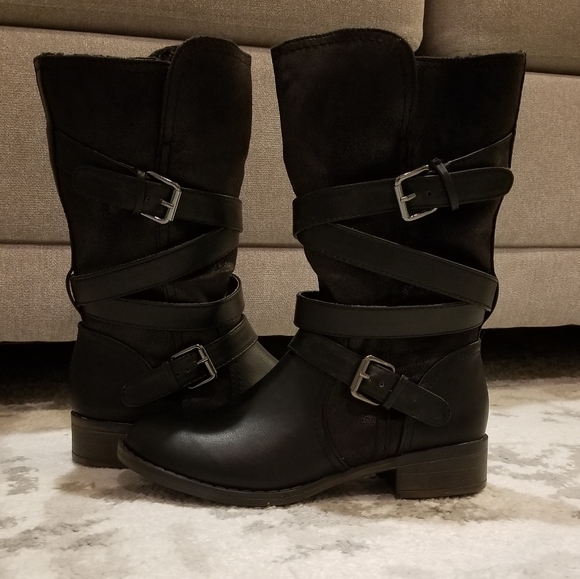 Report Faux-Fur Lined Boots - Picture 2 of 10